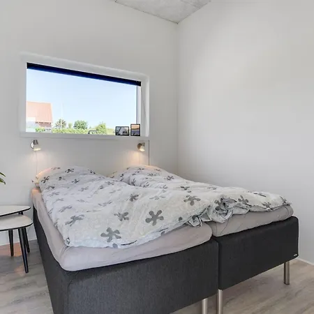 Jadara - 200m From The Sea By Interhome *